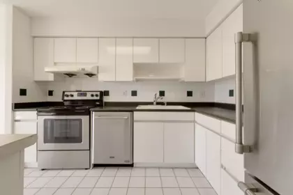 Kitchen Photo of 603 1327 E Keith Road, North Vancouver, BC