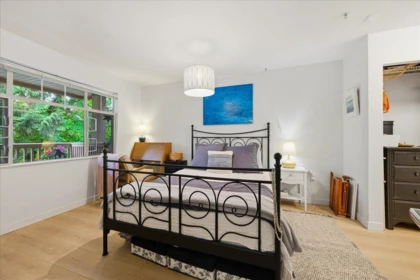Bedroom 2 Photo of 411 2059 Chesterfield Avenue, North Vancouver, BC