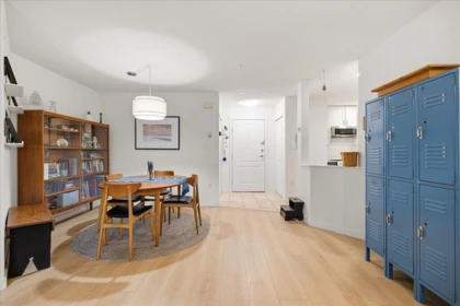 Mudroom Photo of 411 2059 Chesterfield Avenue, North Vancouver, BC