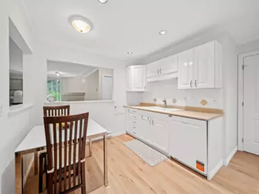 Primary Bedroom Photo of 104 1281 Parkgate Avenue, North Vancouver, BC