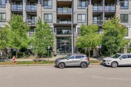 301 15351 101 Avenue, Surrey, BC, Surrey — Apartment/Condo for sale