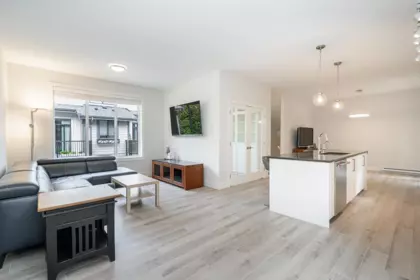 Breakfast Nook Photo of 24 2999 151 Street, Surrey, BC