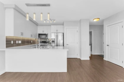 Kitchen Photo of 2508 11967 80 Avenue, Delta, BC