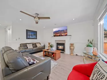 Dining Area Photo of 12582 62b Avenue, Surrey, BC