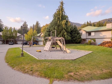 Office / Den Photo of 9 7467 Prospect Street, Pemberton, BC
