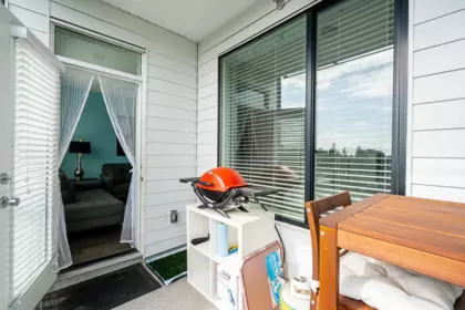 Laundry Room Photo of 414 13623 81a Avenue, Surrey, BC