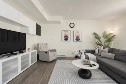 103 2232 Douglas Road, Burnaby, BC, Burnaby — Townhouse for sale