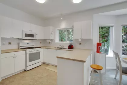 Breakfast Nook Photo of 6615 205 Street, Langley, BC