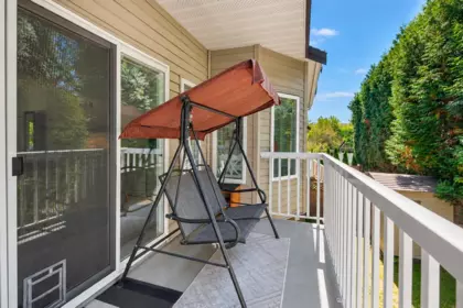 Garden / Landscaping Photo of 6615 205 Street, Langley, BC
