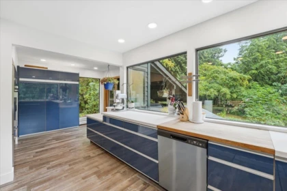 Guest Bathroom Photo of 4440 Marion Road, North Vancouver, BC