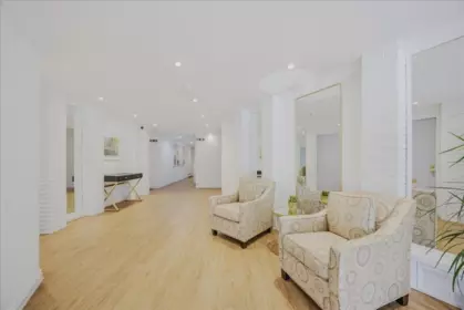 Basement Recreation Room Photo of 107 15020 North Bluff Road, White Rock, BC