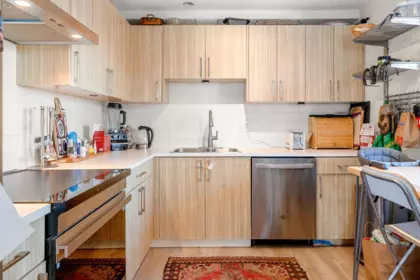 Kitchen Island Photo of 140-142 St. Patricks Avenue, North Vancouver, BC