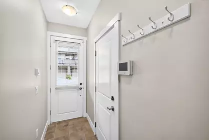 Entry Foyer Photo of 32 9525 204 Street, Langley, BC