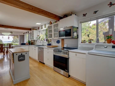 Breakfast Nook Photo of 5206 Radcliffe Road, Sechelt, BC