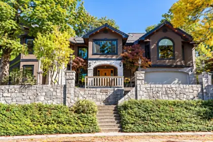 6469 Marine Drive, Burnaby, BC, Burnaby — Single Family Residence for sale