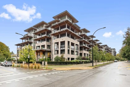 617 7588 16th Street, Burnaby, BC, Burnaby — Apartment/Condo for sale
