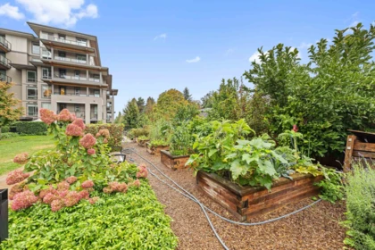 Hot Tub / Spa Photo of 617 7588 16th Street, Burnaby, BC