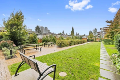 Swimming Pool Photo of 617 7588 16th Street, Burnaby, BC