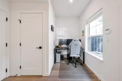 Walk-In Closet Photo of 104 7967 197 Street, Langley, BC