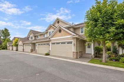 4 32849 Egglestone Avenue, Mission, BC, Mission — Townhouse for sale