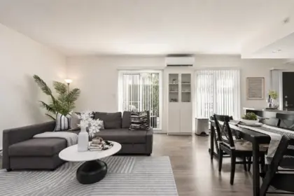 103 2232 Douglas Road, Burnaby, BC, Burnaby — Townhouse for sale