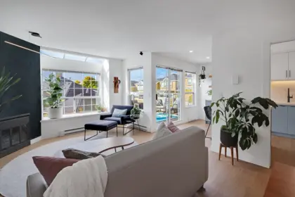 2337 Quayside Court, Vancouver, BC, Vancouver — Townhouse for sale