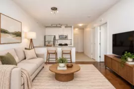 1303 480 Robson Street, Vancouver, BC