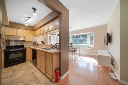 9281 Goldhurst Terrace, Burnaby, BC, Burnaby — Townhouse for sale