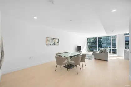 307 1331 Marine Drive, West Vancouver, BC, West vancouver — Apartment/Condo for sale