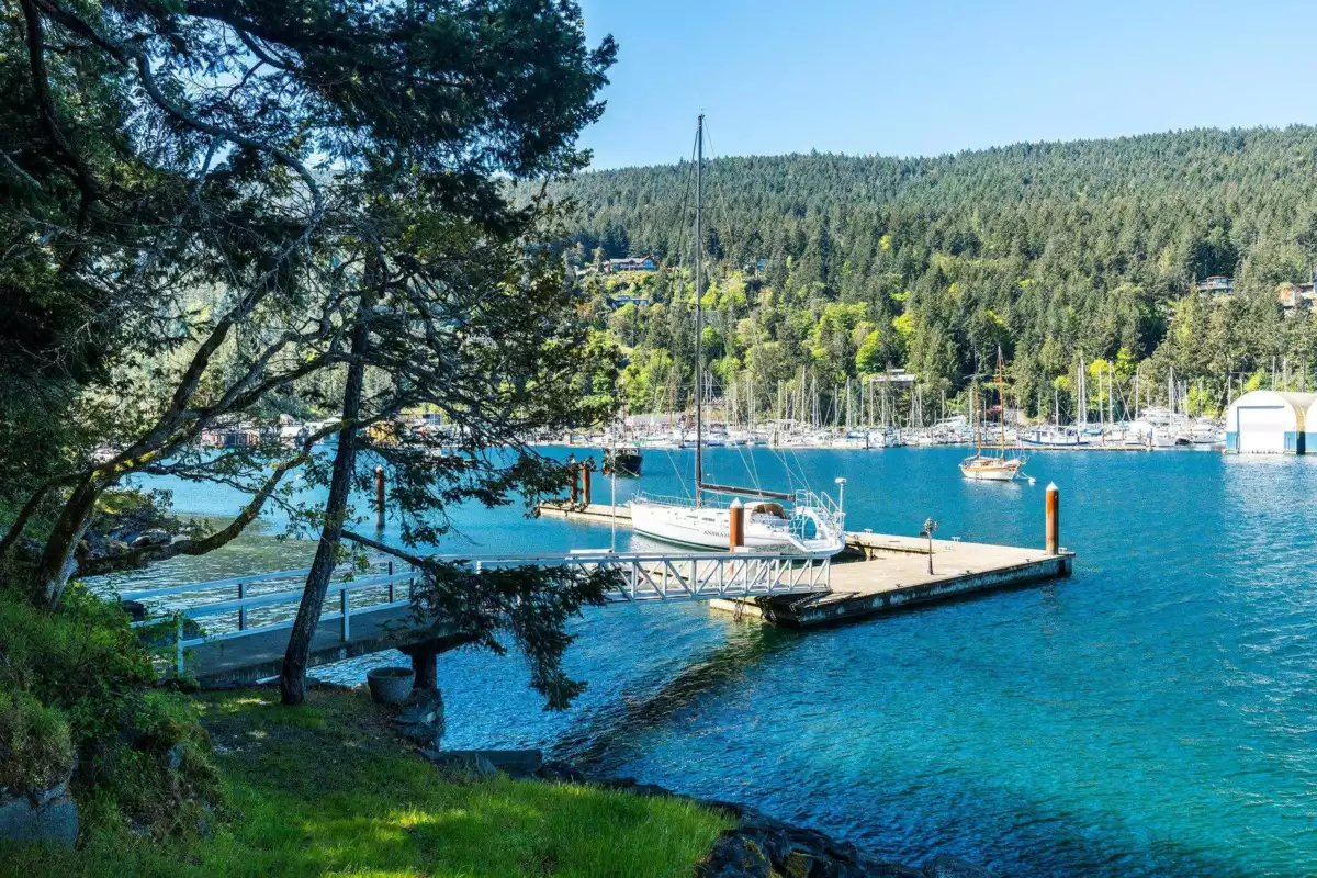 Powder Room Photo of 6748 Stoney Hill Road, No City Value, BC