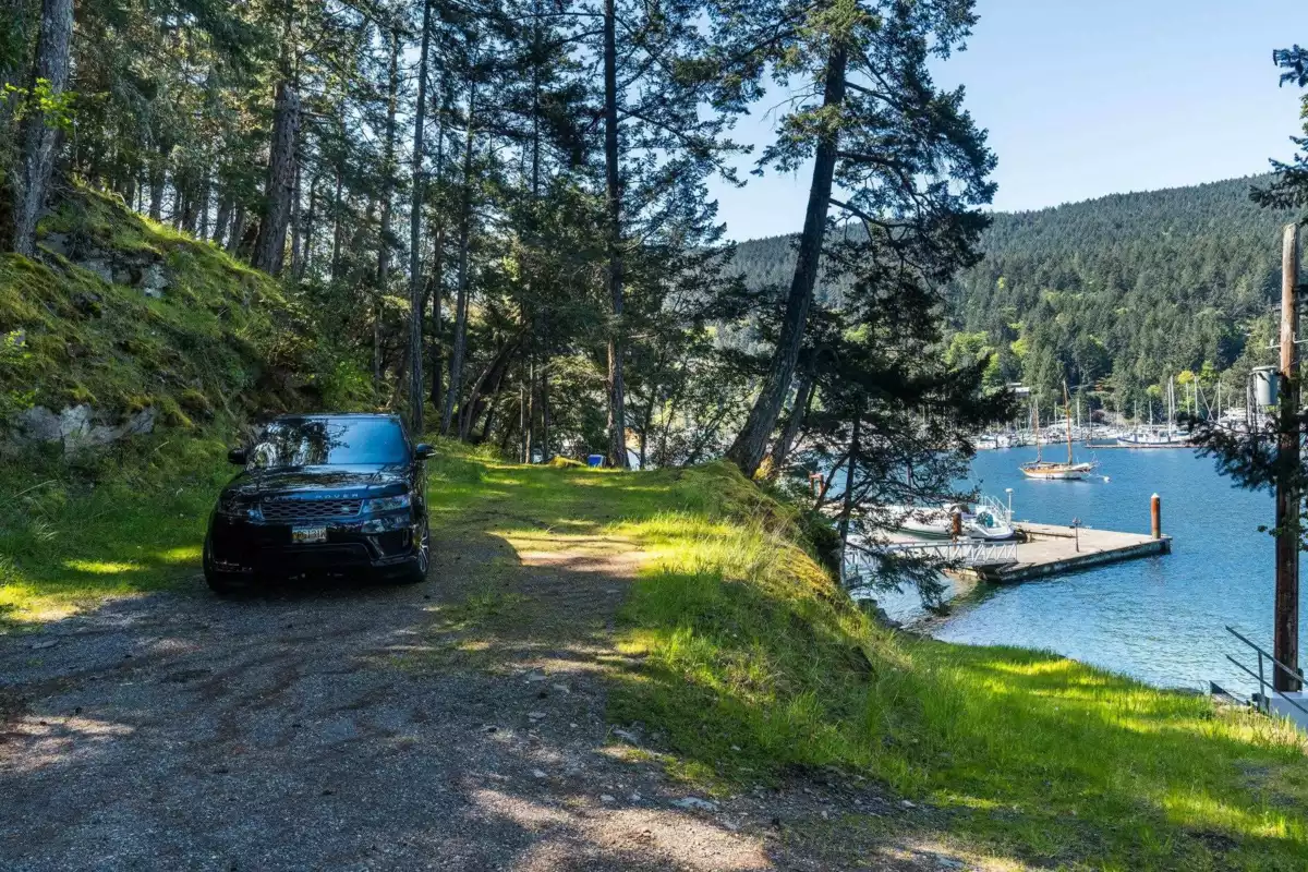 Staircase Photo of 6748 Stoney Hill Road, No City Value, BC