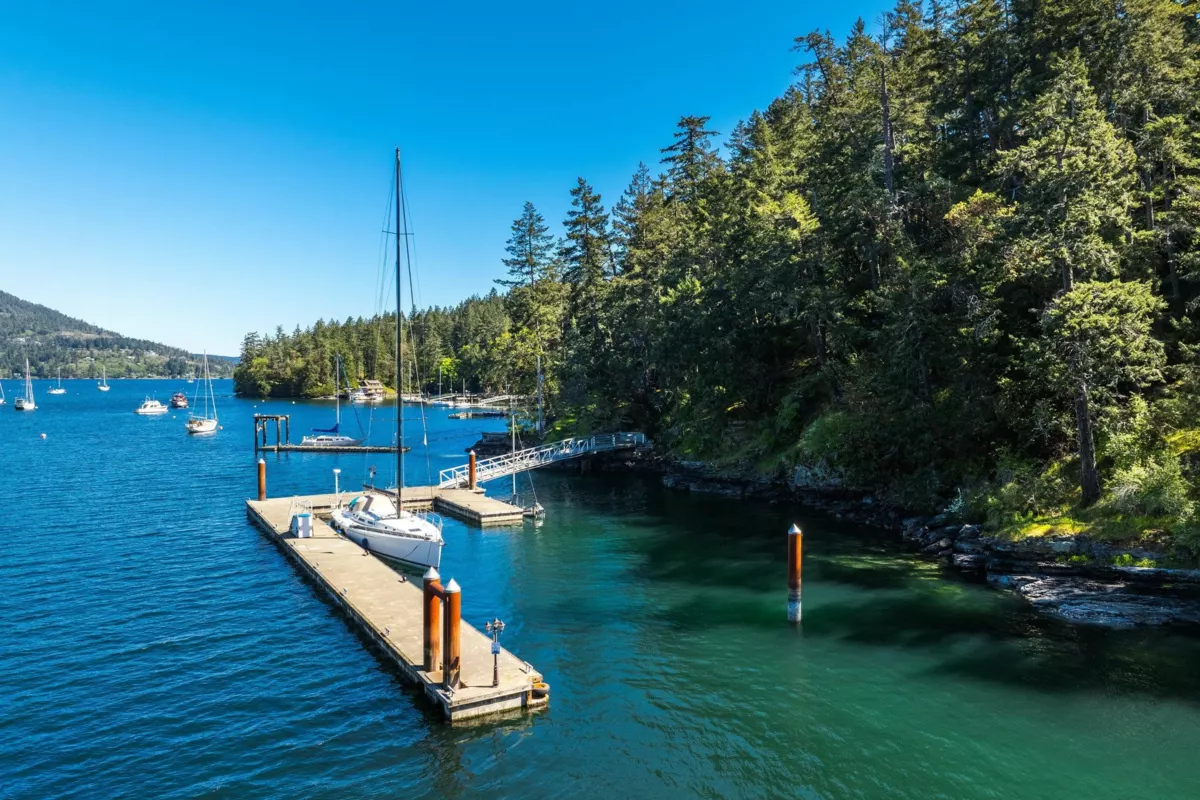 Swimming Pool Photo of 6748 Stoney Hill Road, No City Value, BC