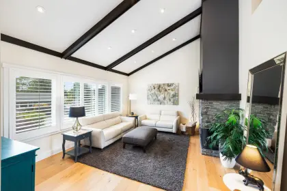 310 W Osborne Road, North Vancouver, BC, North vancouver — Single Family Residence for sale