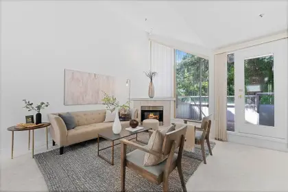 206 1871 Marine Drive, West Vancouver, BC, West vancouver — Apartment/Condo for sale