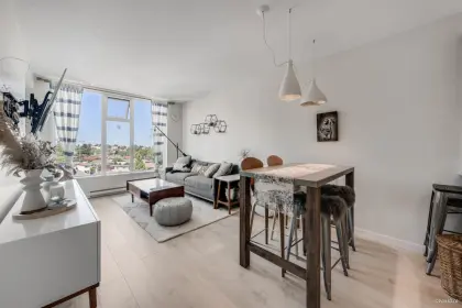 708 5598 Ormidale Street, Vancouver, BC, Vancouver — Apartment/Condo for sale