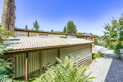 Laundry Room Photo of 46 3295 Sunnyside Road, Anmore, BC