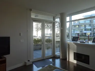 202 5665 Teredo Street, Sechelt, BC, Sechelt — Apartment/Condo for sale