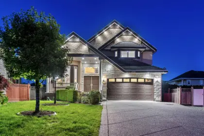 7672 151 Street, Surrey, BC, Surrey — Single Family Residence for sale