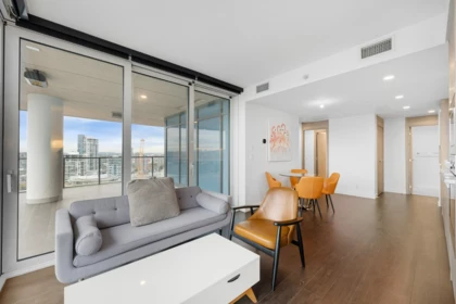 2402 4890 Lougheed Highway, Burnaby, BC, Capitol Hill BN — 2 bed apartment/condo for sale