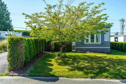 55 2035 Martens Street, Abbotsford, BC, Abbotsford — Manufactured Home for sale