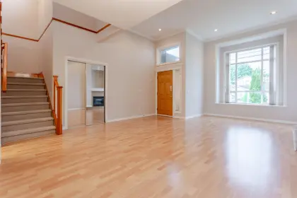 4989 Smith Avenue, Burnaby, BC, Burnaby — Half Duplex for sale