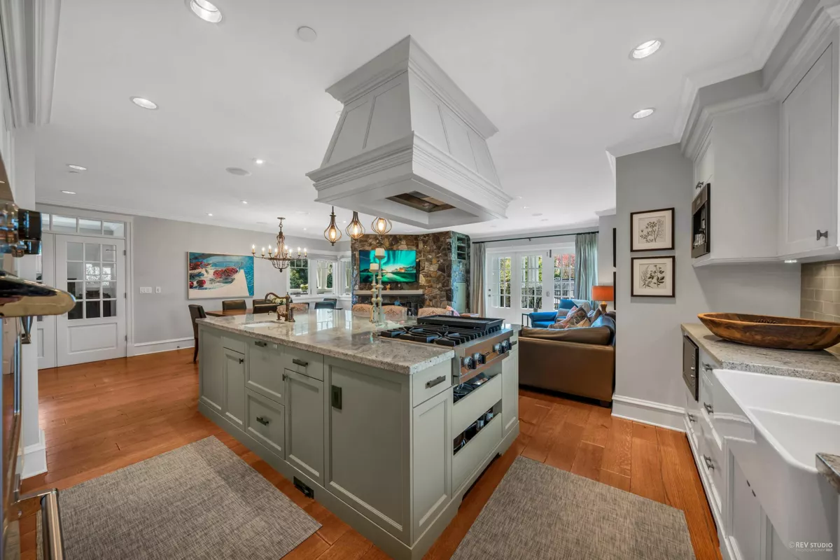 Family Room Photo of 3506 W 43rd Avenue, Vancouver, BC