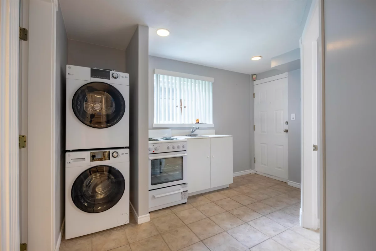 Bedroom 2 Photo of 1009 Foster Avenue, Coquitlam, BC