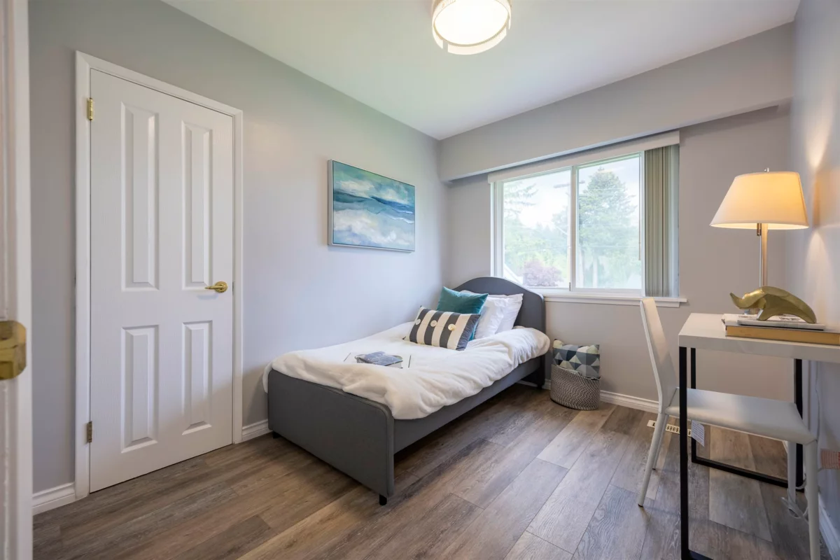 Office / Den Photo of 1009 Foster Avenue, Coquitlam, BC