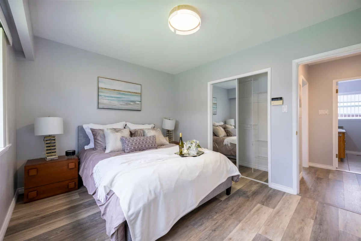 Powder Room Photo of 1009 Foster Avenue, Coquitlam, BC