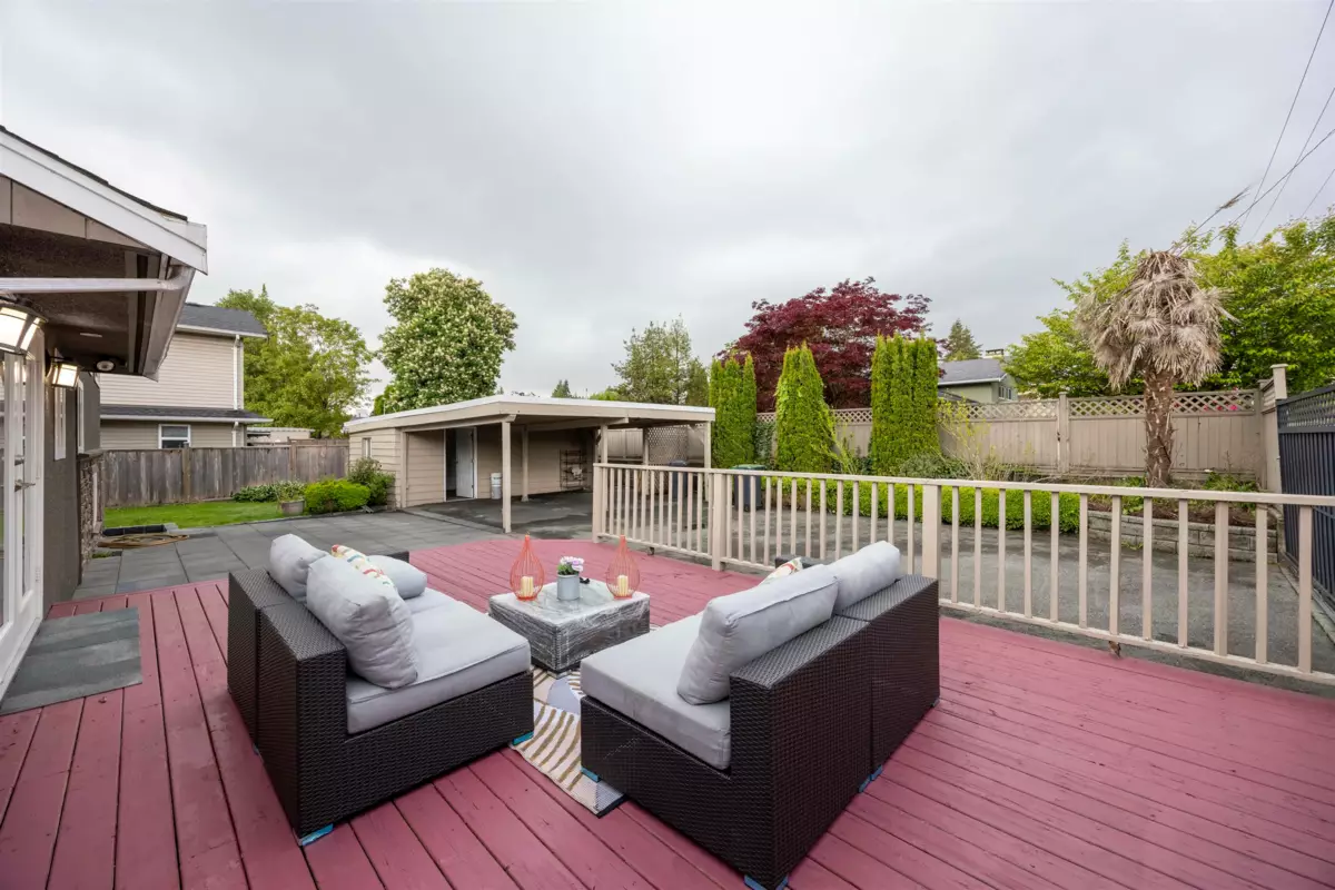 Staircase Photo of 1009 Foster Avenue, Coquitlam, BC