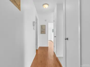 203 910 Fifth Avenue, New Westminster, BC, New Westminster — Apartment/Condo for sale