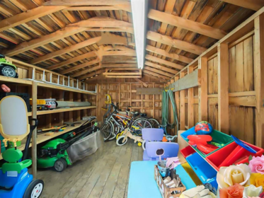 Basement Recreation Room Photo of 5323 199a Street, Langley, BC