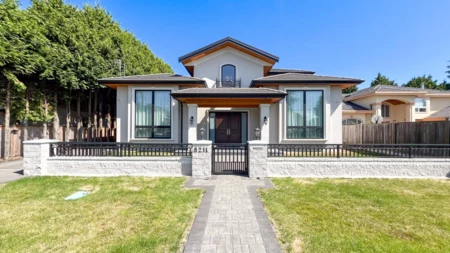 8211 Mowbray Road, Richmond, BC, Richmond — Single Family Residence for sale
