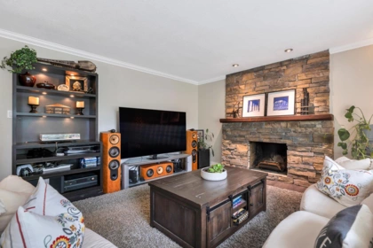 Family Room Photo of 5029 6 Avenue, Delta, BC